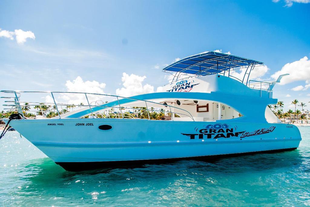 Combo Buggies and Party Boat Full Day 