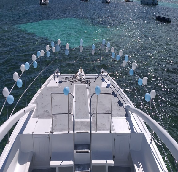 Catamaran Balloons Decorations 