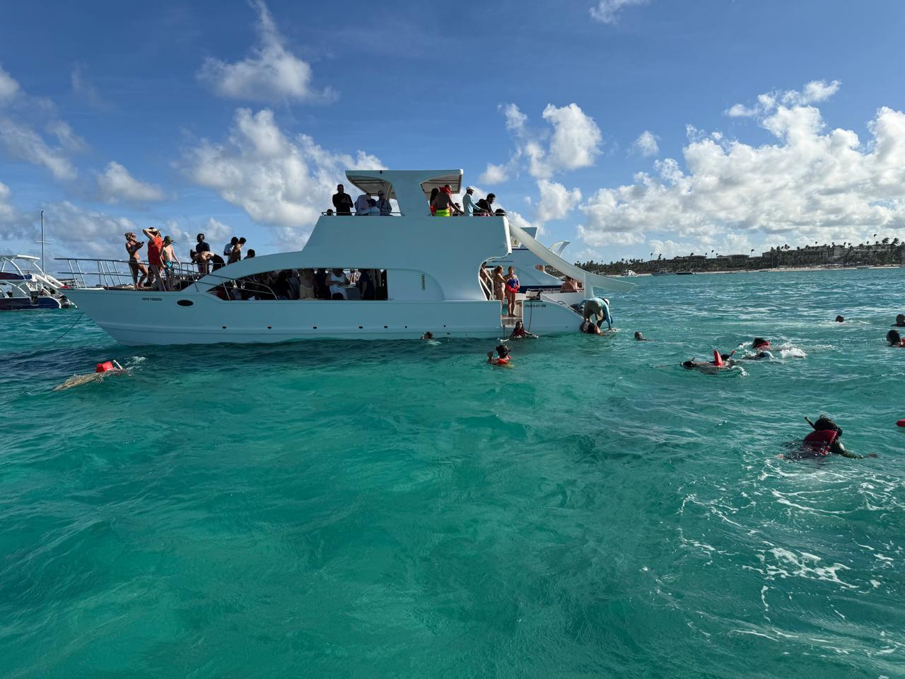 Going Snorkeling Party Boat 